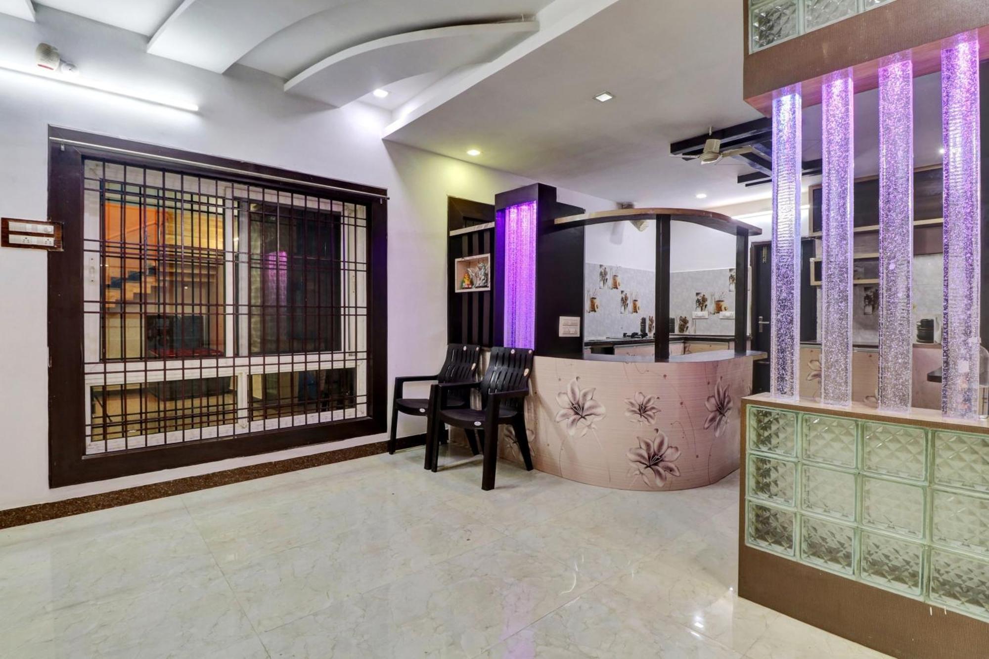 טירופאטי Hotel O Seshadri Homestay מראה חיצוני תמונה