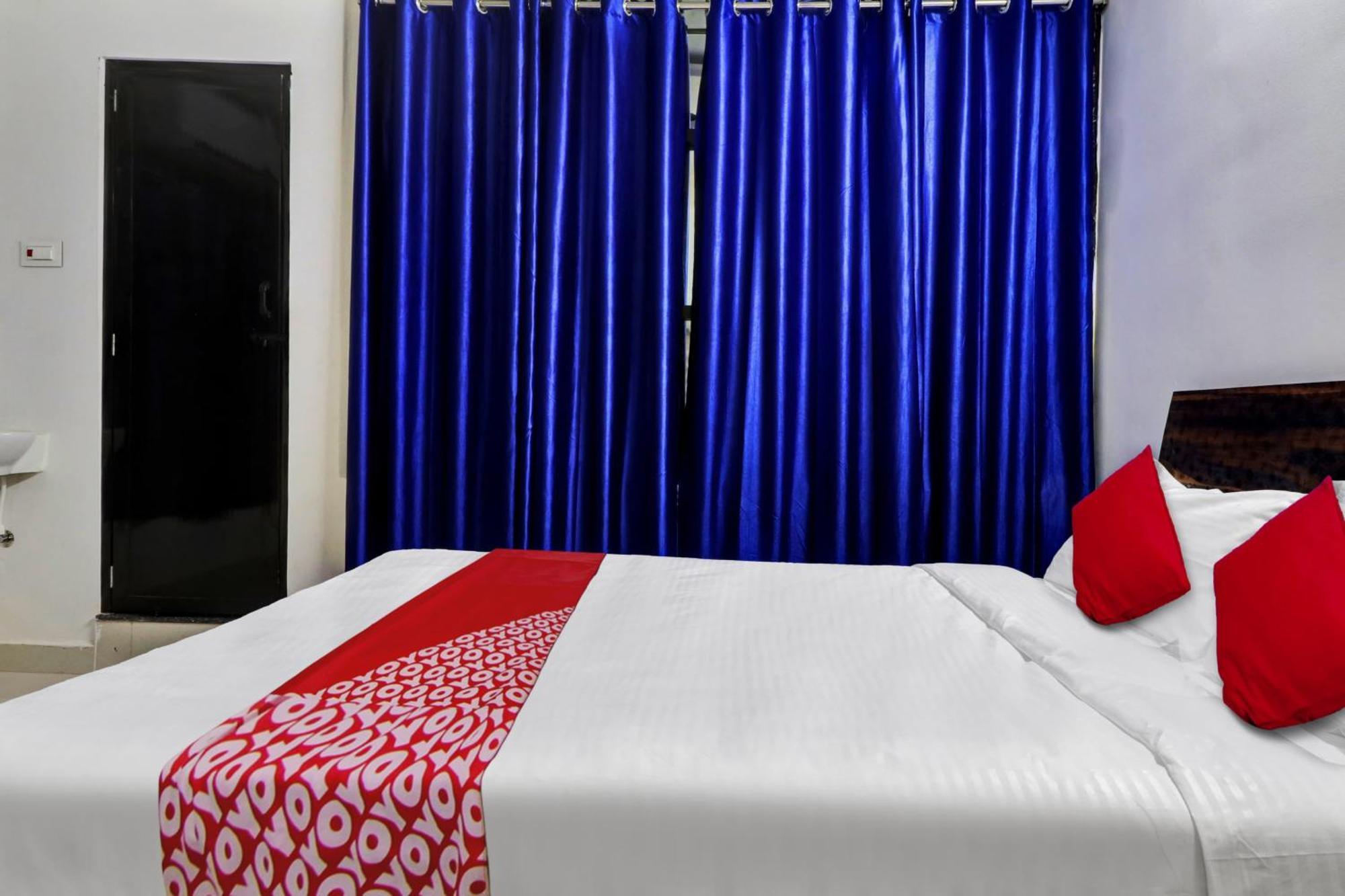 טירופאטי Hotel O Seshadri Homestay מראה חיצוני תמונה
